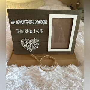 Rustic Brown Photo Frame with Heart Design - New in Box!